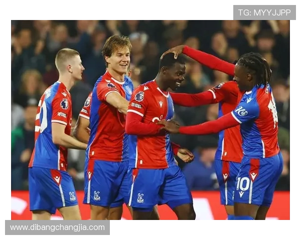 水晶宫足球队队员官网展示队员的比赛视频与精彩瞬间回放